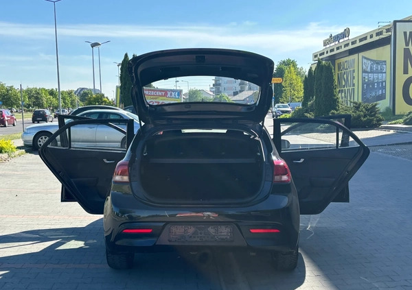 Kia Rio cena 35800 przebieg: 93950, rok produkcji 2017 z Ostrołęka małe 466
